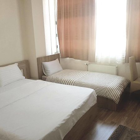 Bolero Hotel Ferizaj Eksteriør bilde